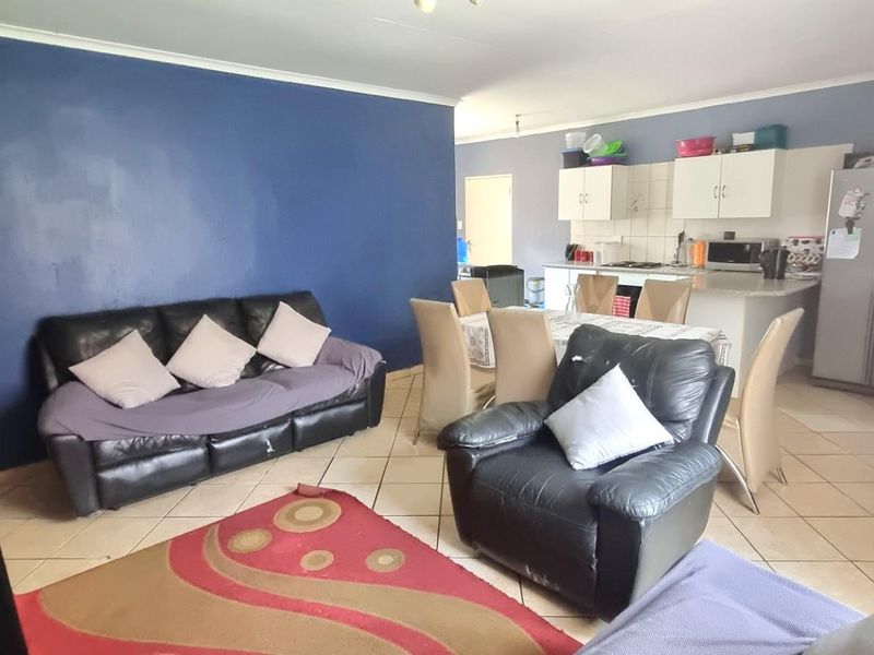 House To Rent in Elandsrand, Brits, North West - Photo 6