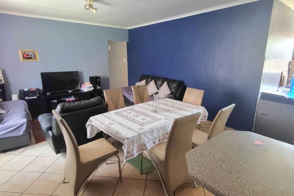 House To Rent in Elandsrand, Brits, North West - Photo 5