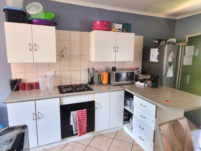 House To Rent in Elandsrand, Brits, North West - Photo 4