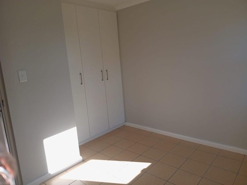 Double story Townhouse - Parsons Vlei - Photo 9