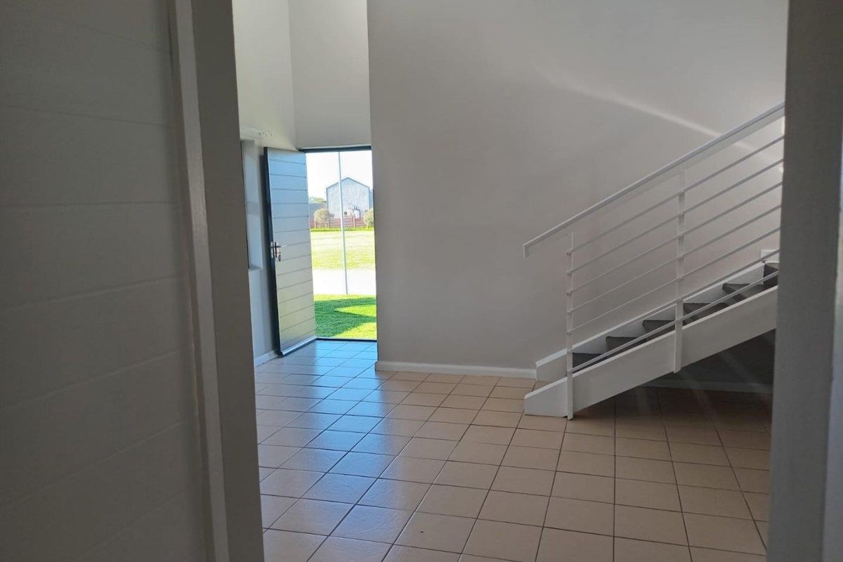 Double story Townhouse - Parsons Vlei - Photo 4