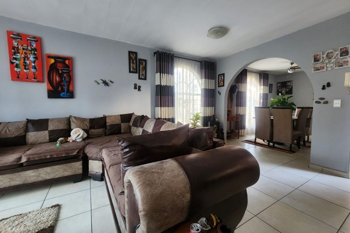 Apartment For Sale in South Crest, Alberton - Photo 3