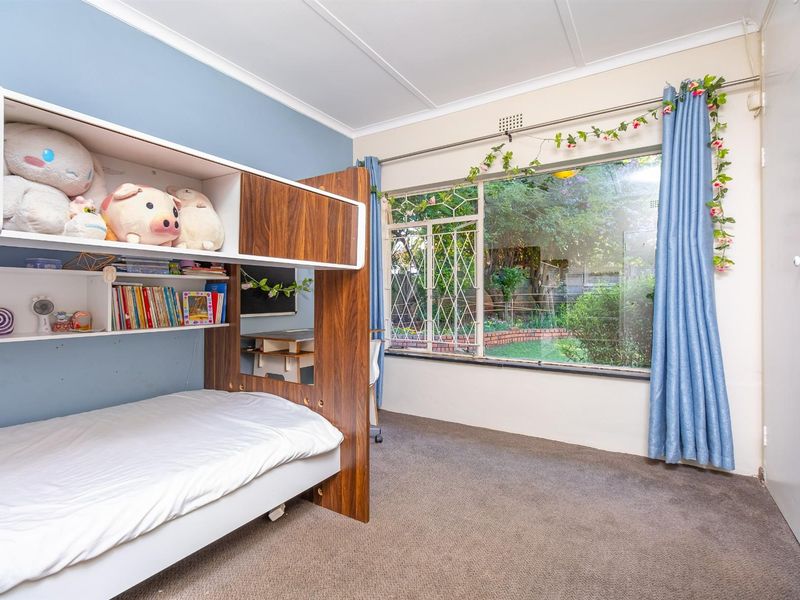 Exceptional 4-bedroom family home with dual income potential - Photo 7