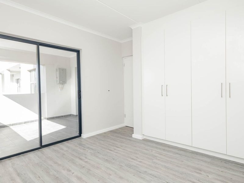 Stunning One Bedroom Unit: A Brand-New Development with Unmatched Benefit - Photo 9