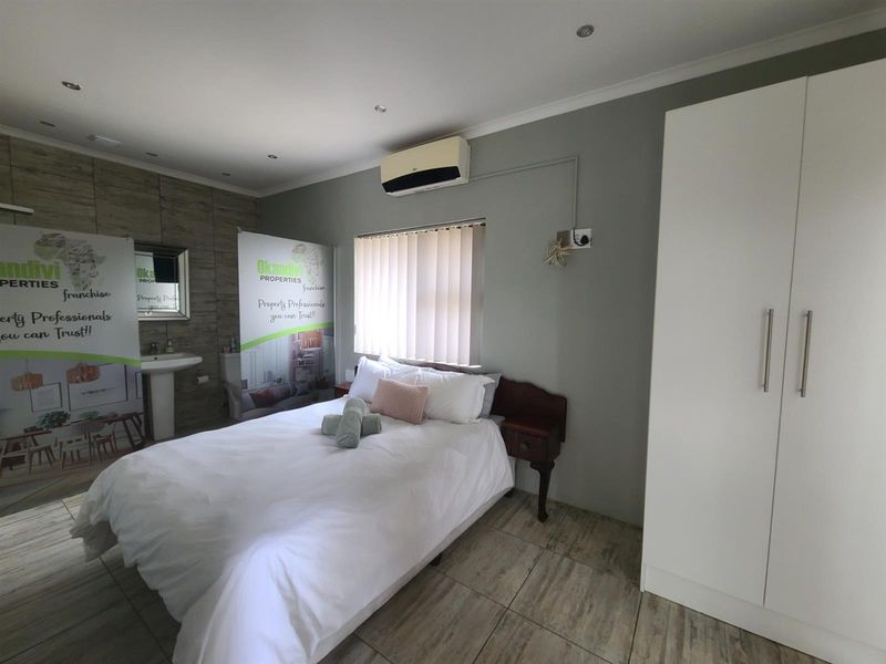 Perfect vacation home close to the beach - Photo 10