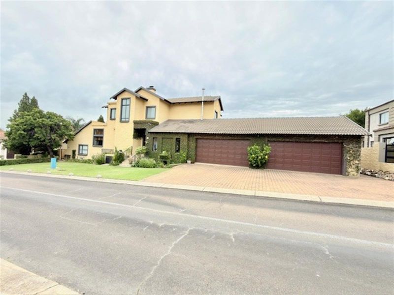 House For Sale in Blue Valley Golf Estate Centurion - Photo 3