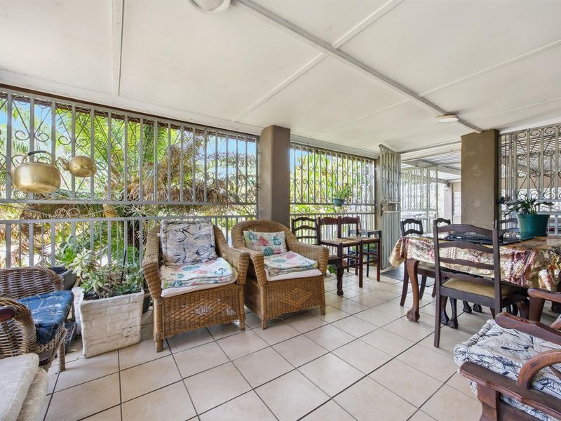 Gem with Great Potential in Northern Paarl - Photo 4