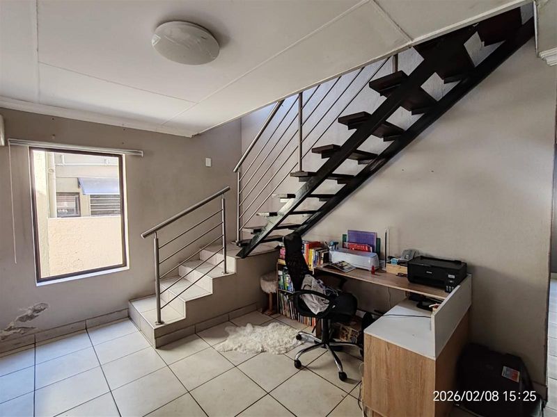 Stylish Double-Storey Home with Rooftop Entertainment - Photo 7