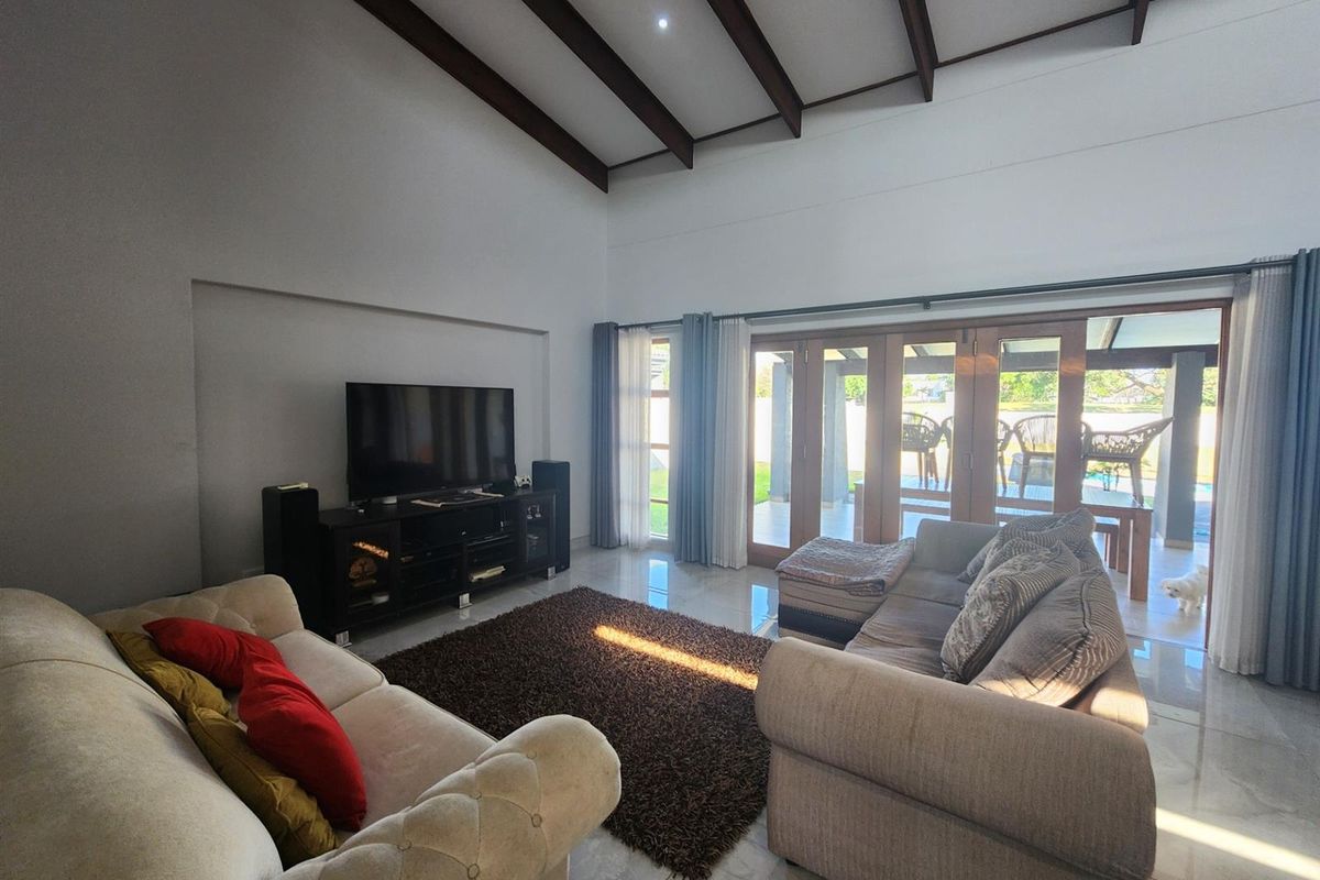 House For Sale in Mzingazi Golf Estate, Richards Bay, KwaZulu Natal - Photo 4