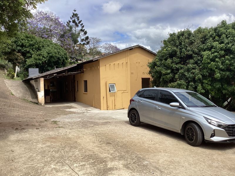 FOR SALE: Residential Property in Umhlatuzana - R1,000,000 Negotiable - Photo 1