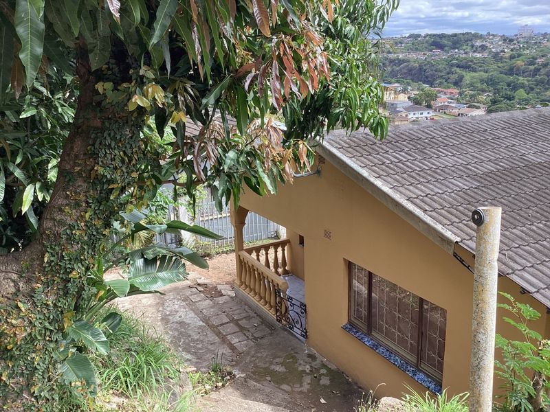 FOR SALE: Residential Property in Umhlatuzana - R1,000,000 Negotiable - Photo 2
