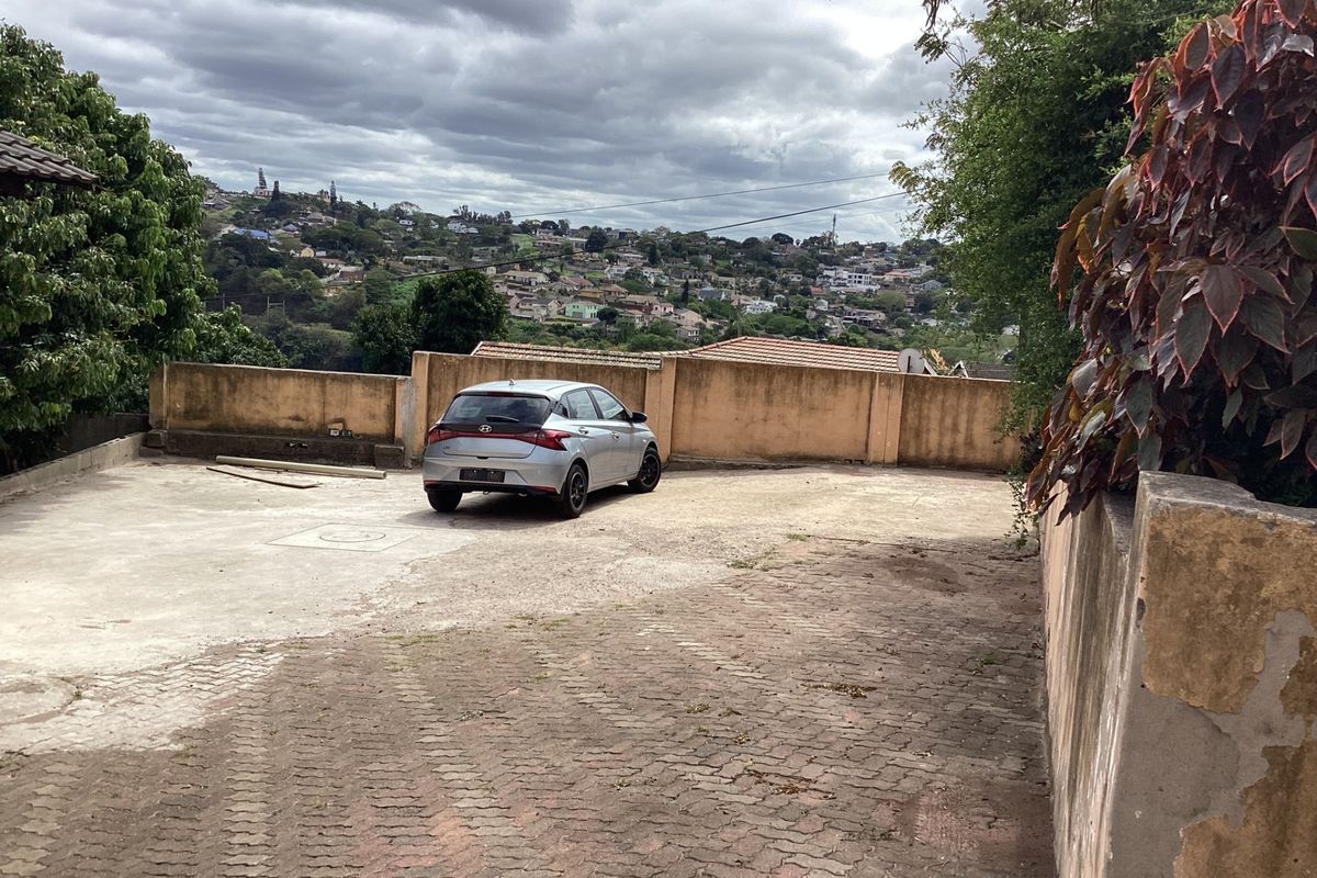 FOR SALE: Residential Property in Umhlatuzana - R1,000,000 Negotiable - Photo 4