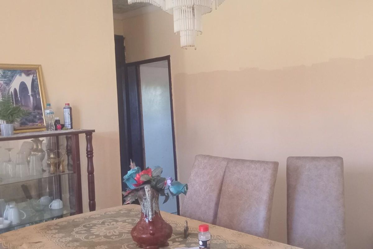 House For Sale in Ncandu Park Newcastle KwaZulu Natal - Photo 5