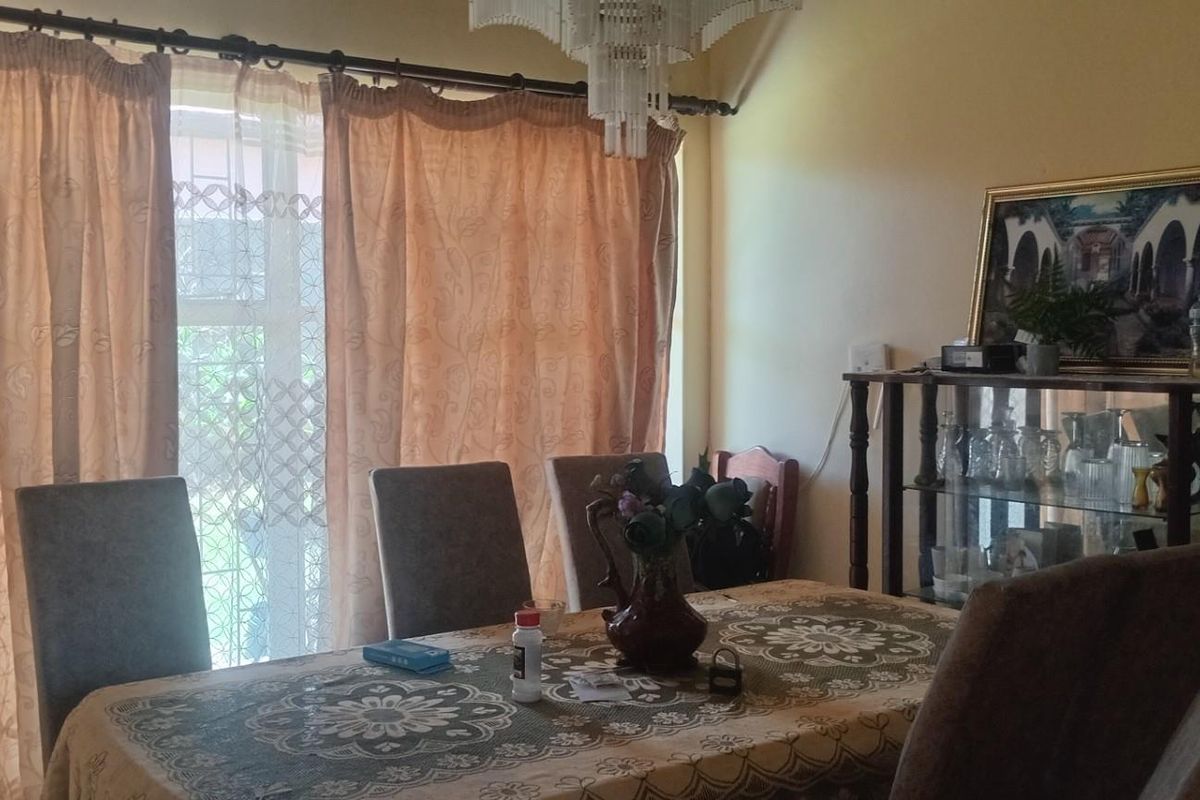 House For Sale in Ncandu Park Newcastle KwaZulu Natal - Photo 4