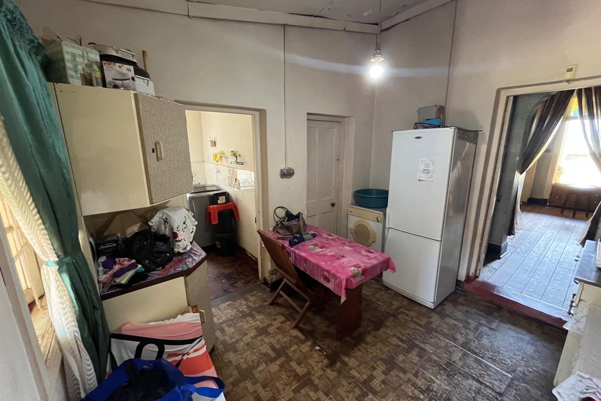 Traditional 2-Bedroom Home on Spacious Land with Great Potential | Glencoe KwaZulu Natal - Photo 5