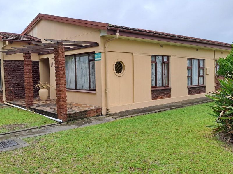 Three-bedroom house with Granny Flat in George South - Photo 1