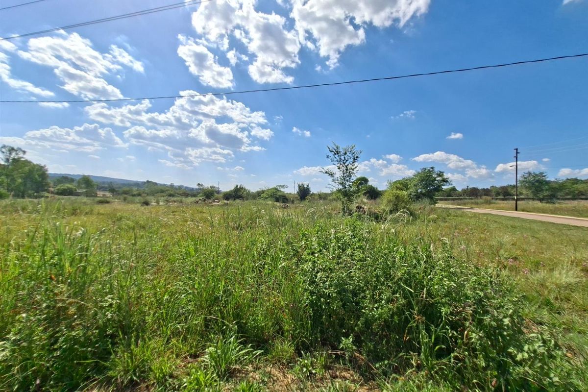 Land for sale in  Tygerberg Country Estate in Pretoria East. - Photo 5