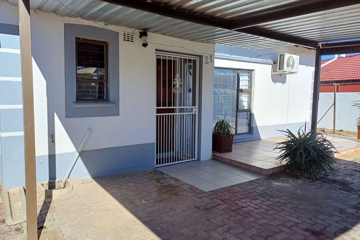 Well-Secured Home Sunset Manor - Photo 3