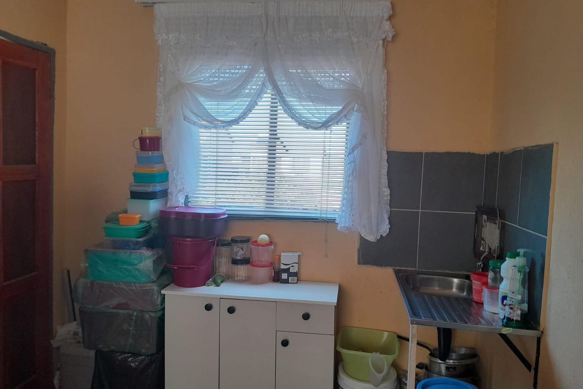 2 bedroom house available for sale Seshego - Photo 2