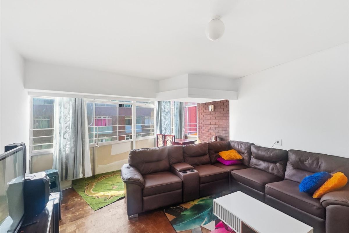 1.5 Bed Apartment For Sale in South Beach, Durban, KwaZulu-Natal - Photo 4