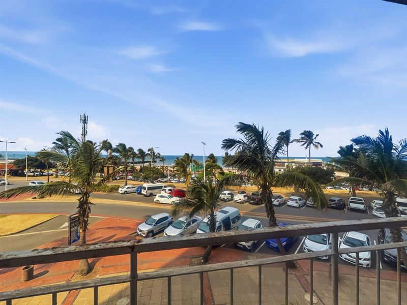 2 Bedroom Apartment For Sale in South Beach, Durban, KwaZulu-Natal - Photo 6