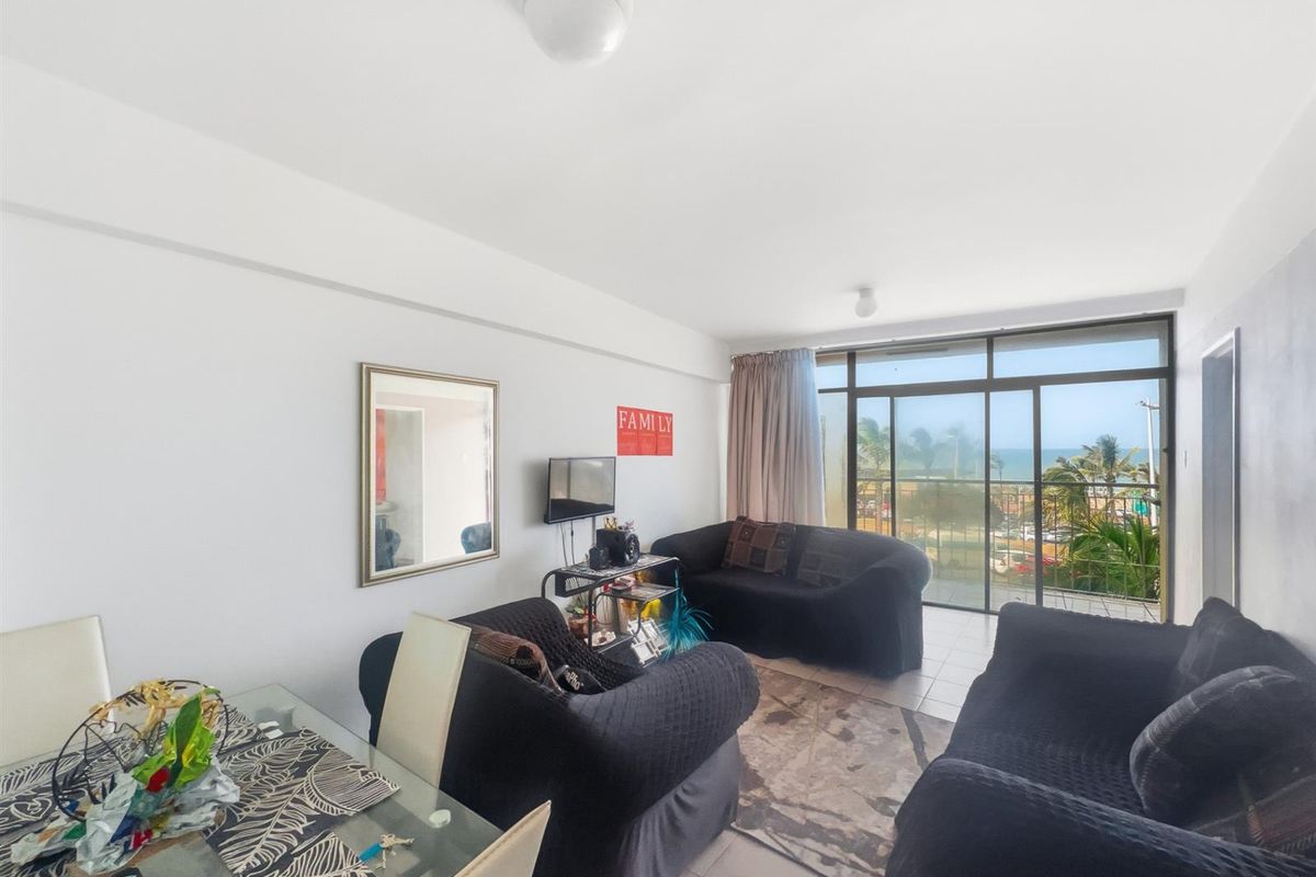 2 Bedroom Apartment For Sale in South Beach, Durban, KwaZulu-Natal - Photo 4