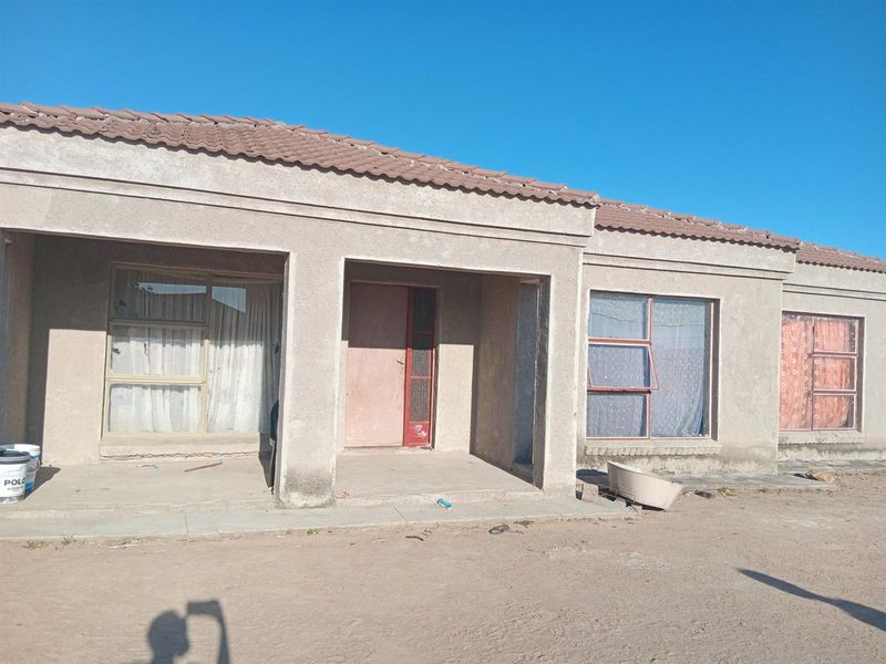 3 bedroom House at KWENA MOLOTO 2 - Photo 2