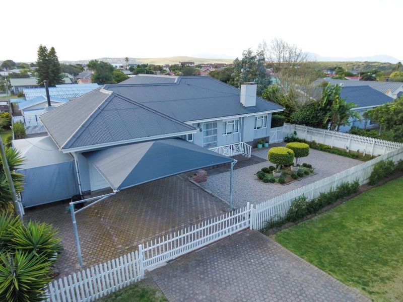 Holiday Retreat in Hartenbos or Perfect Family Home! - Photo 3