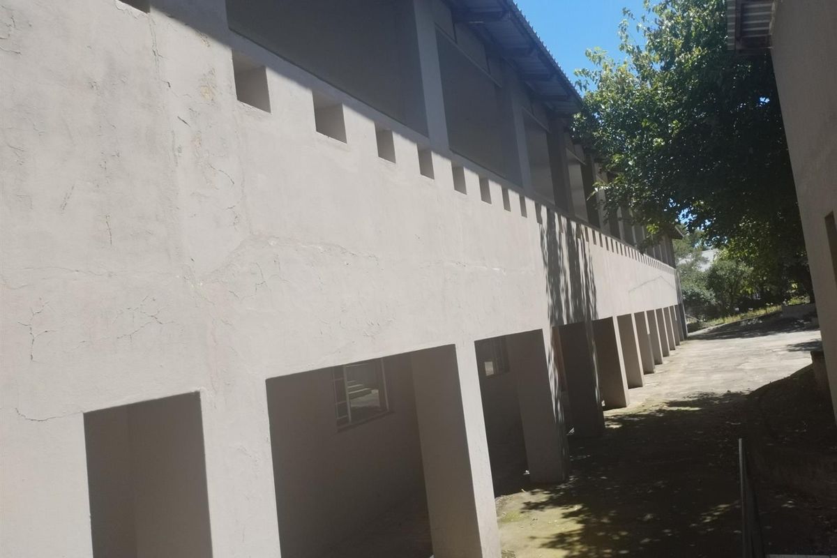 Private School/ Training Center property to let - Photo 5