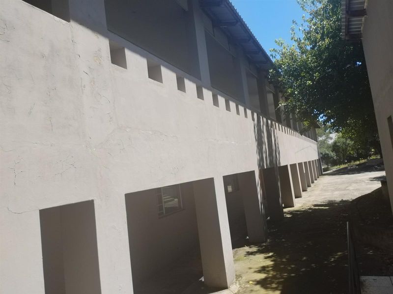 Private School/ Training Center property to let - Photo 5