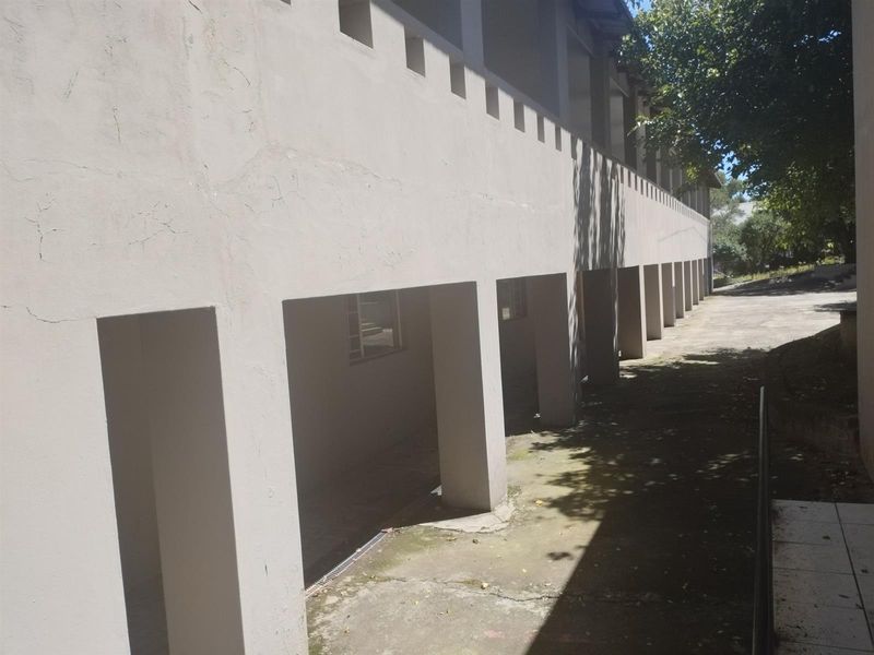 Private School/ Training Center property to let - Photo 10