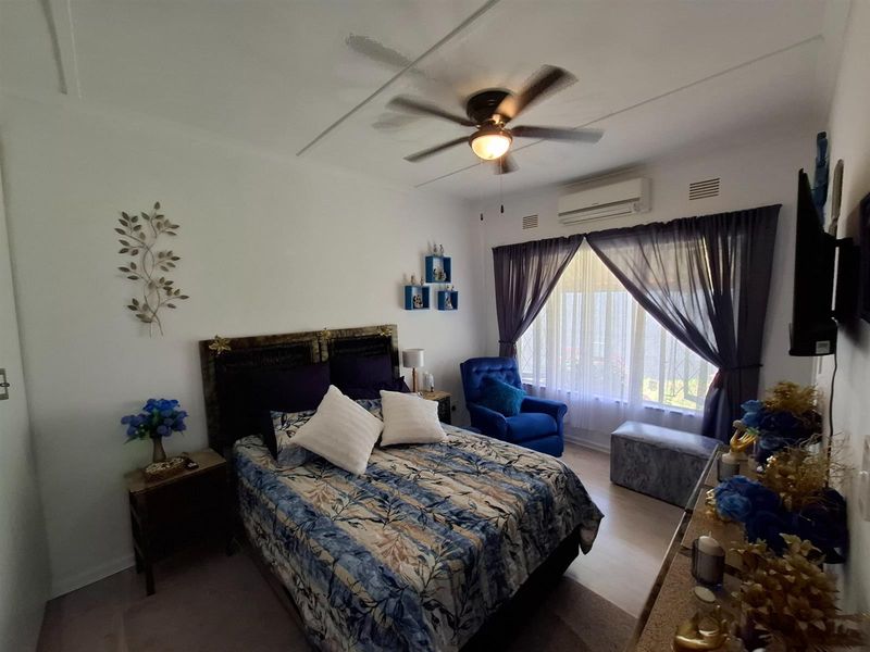 Super spacious townhouse in Uvongo - Photo 10