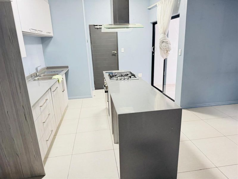 1 Bedroom, 1 Bathroom Apartment for Sale in Midrand - Photo 6