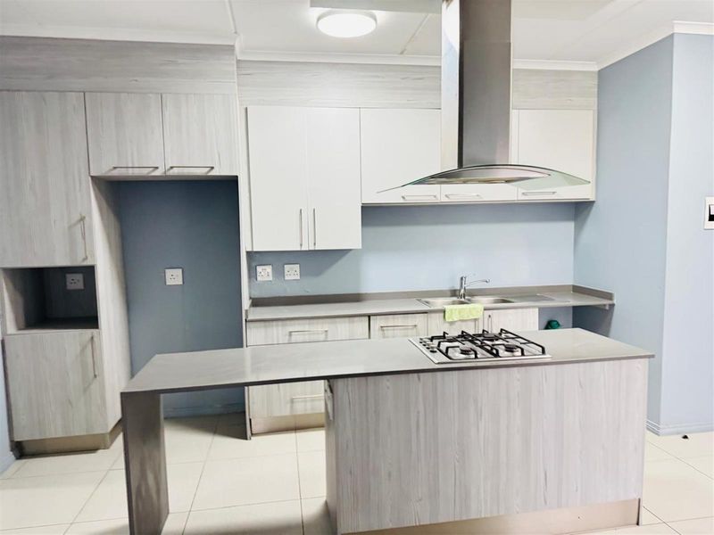 1 Bedroom, 1 Bathroom Apartment for Sale in Midrand - Photo 3