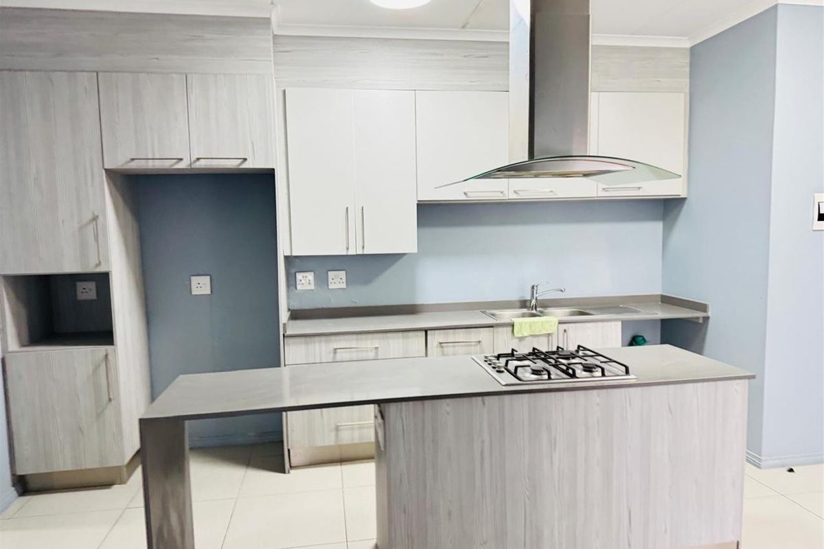 1 Bedroom, 1 Bathroom Apartment for Sale in Midrand - Photo 3