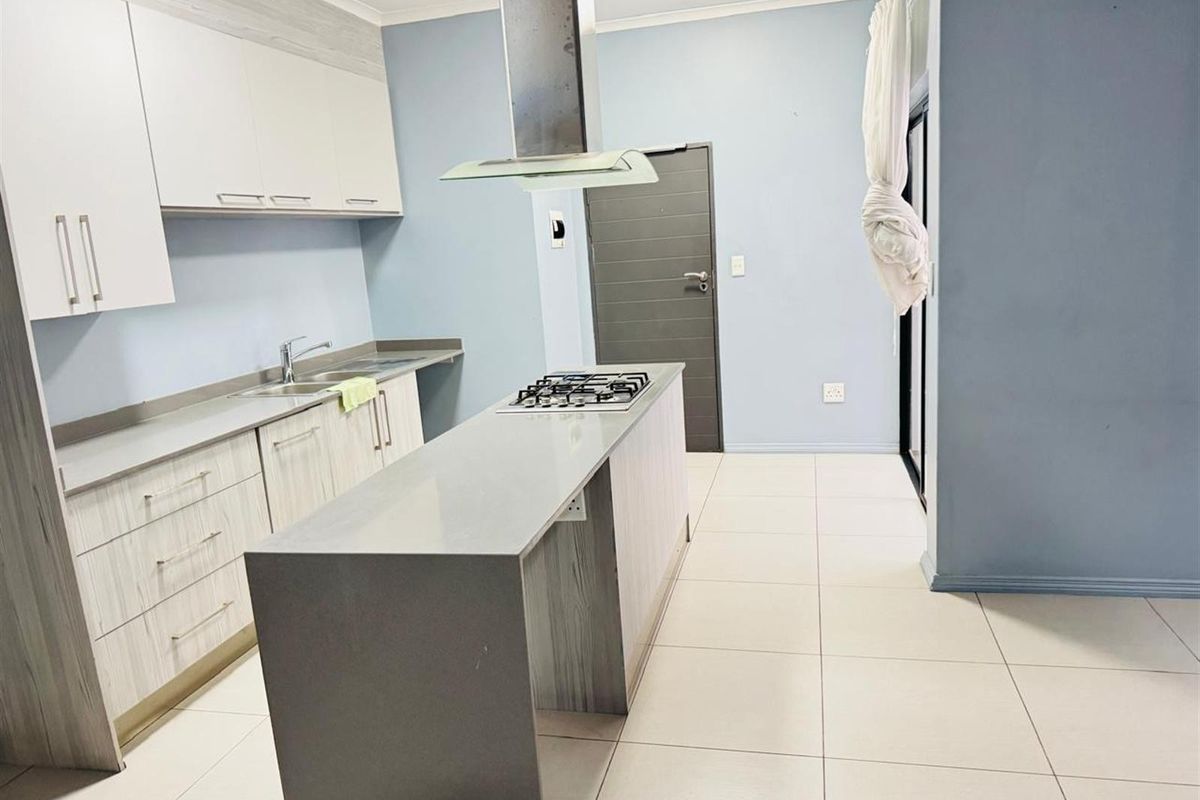 1 Bedroom, 1 Bathroom Apartment for Sale in Midrand - Photo 5
