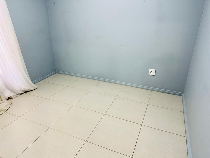 1 Bedroom, 1 Bathroom Apartment for Sale in Midrand - Photo 10