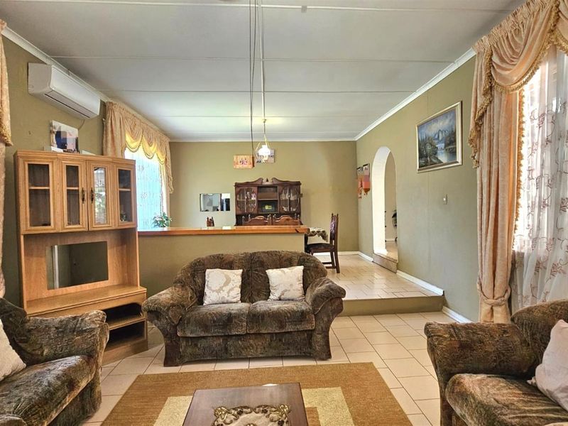 House For Sale in Lincoln Meade, Pietermaritzburg, KwaZulu Natal - Photo 2