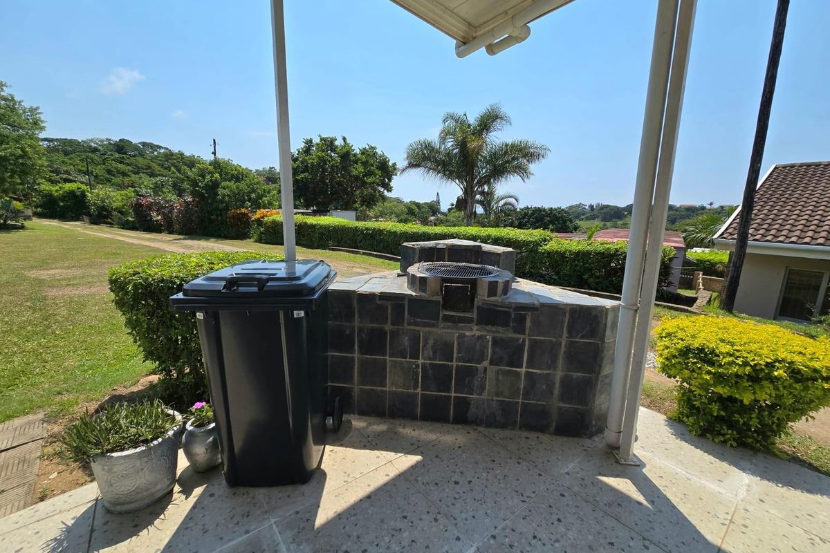 Townhouse For Sale in Longbeach, KwaZulu Natal - Photo 4