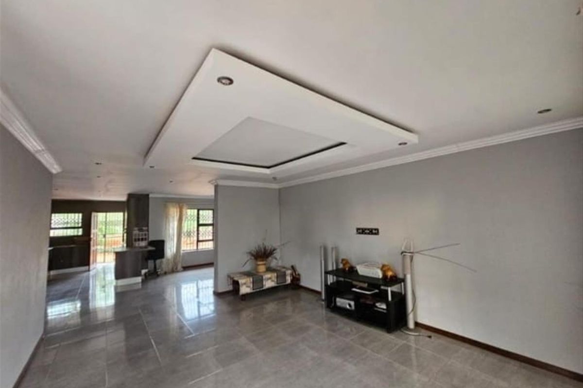 House For Sale in Serala View, Polokwane - Photo 3