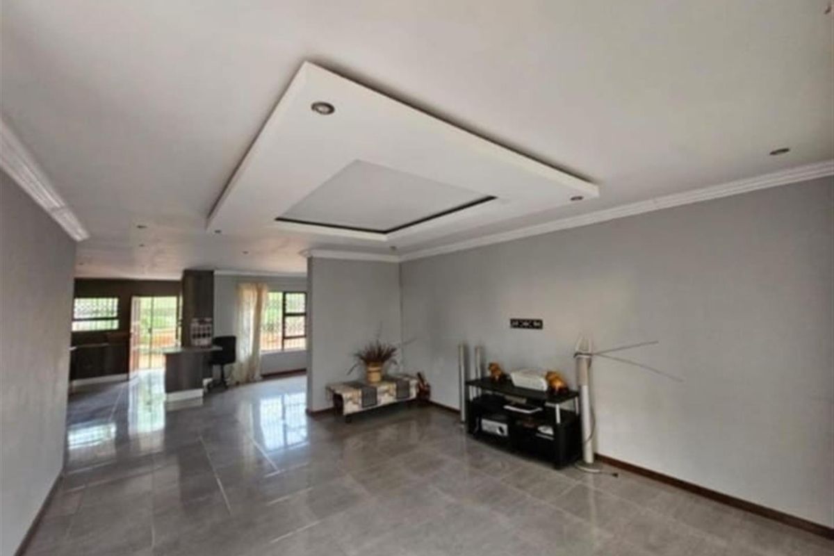 House For Sale in Serala View, Polokwane - Photo 4