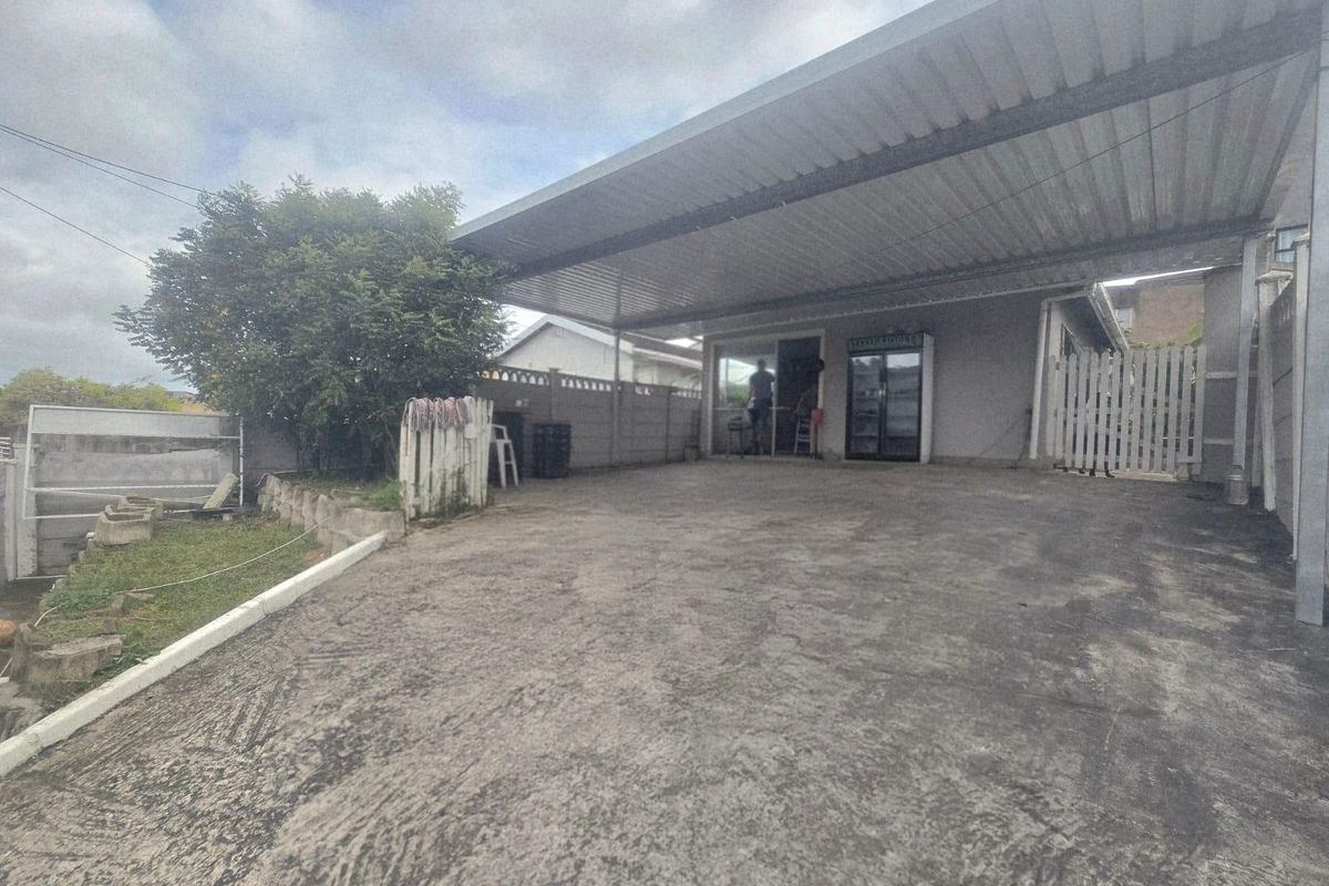 House For Rent in Croftdene Chatsworth, KwaZulu Natal - Photo 3