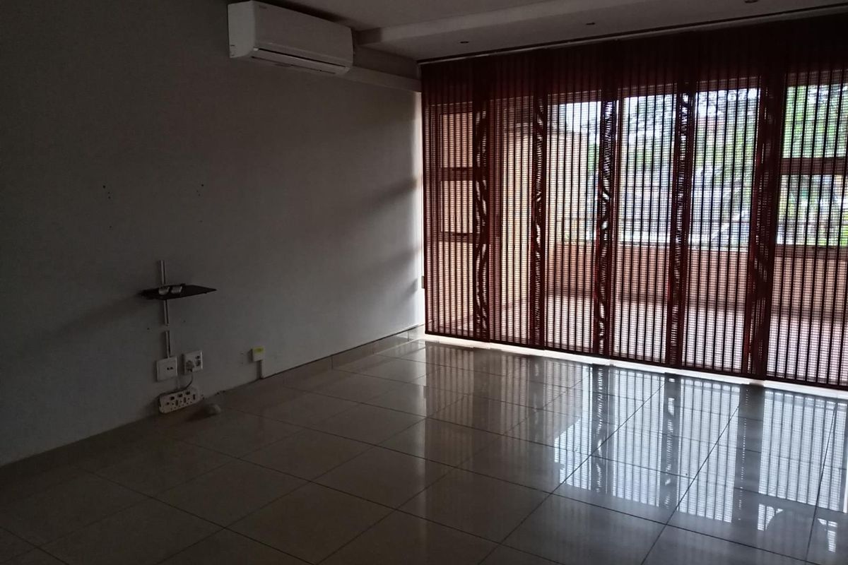 Stunning apartment in elite area of Brindhaven, Verulam, KwaZulu Natal - Photo 2