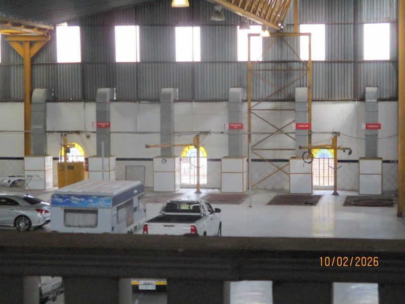 MIX-USE BUILDING FOR SALE IN TROJAN, JOHANNESBURG - Photo 7