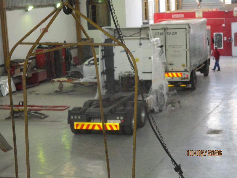 MIX-USE BUILDING FOR SALE IN TROJAN, JOHANNESBURG - Photo 6