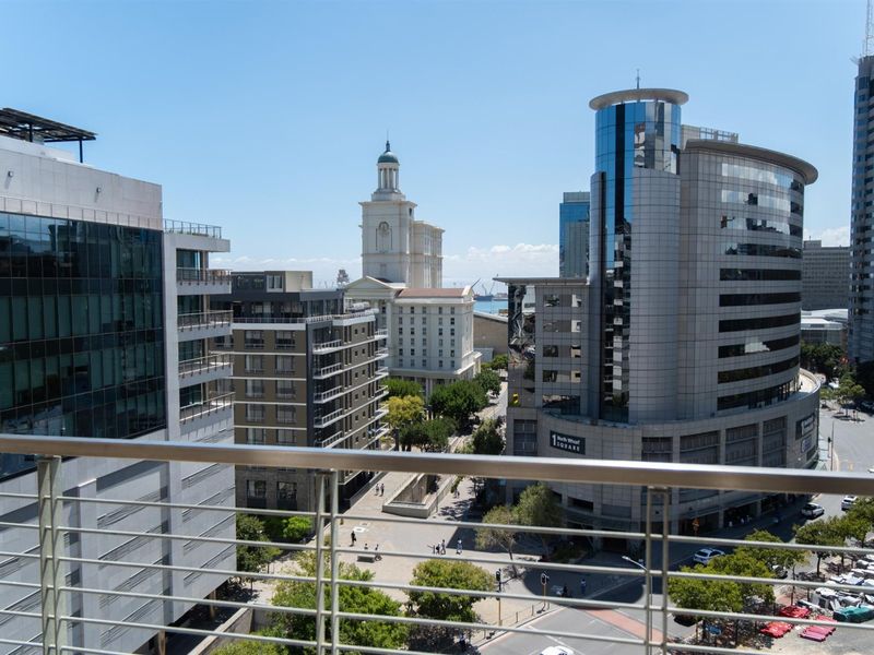 Airbnb Approved ICON Building Apartment | Walk to CTICC | Fully Furnished Investment | Foreshore - Photo 10