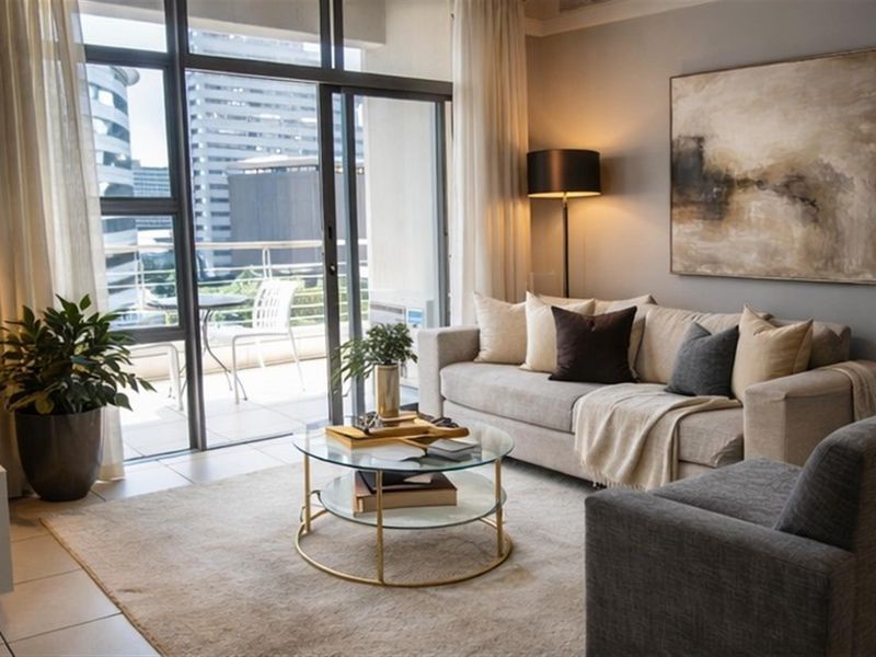 Airbnb Approved ICON Building Apartment | Walk to CTICC | Fully Furnished Investment | Foreshore - Photo 3