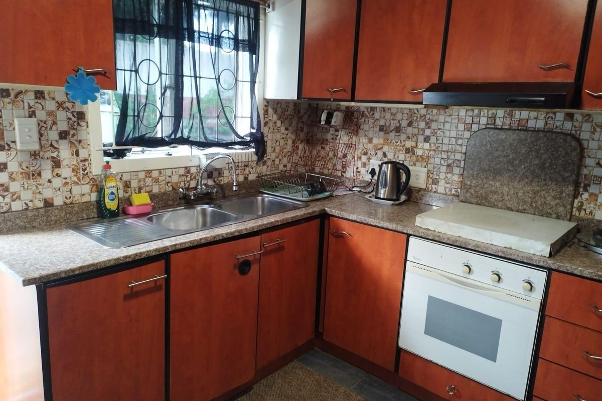 House For Sale in Phoenix, KwaZulu Natal - Photo 2