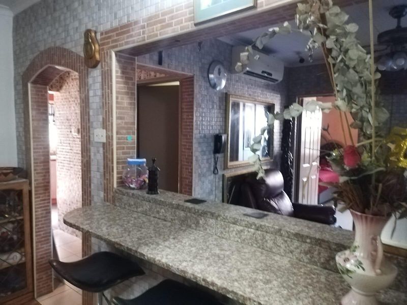 House For Sale in Phoenix, KwaZulu Natal - Photo 7