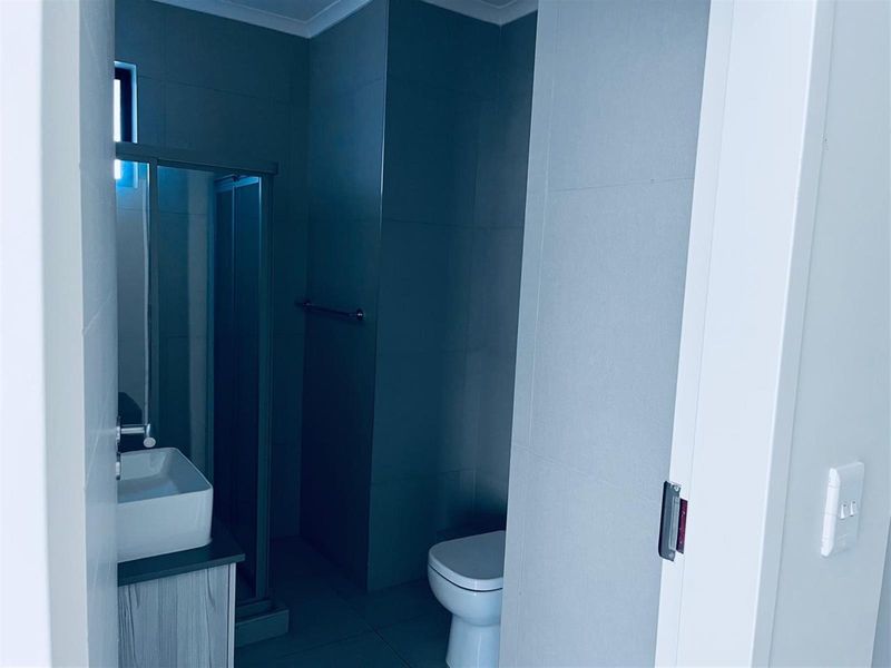 Apartment For Sale in Erand Gardens, Midrand - Photo 10